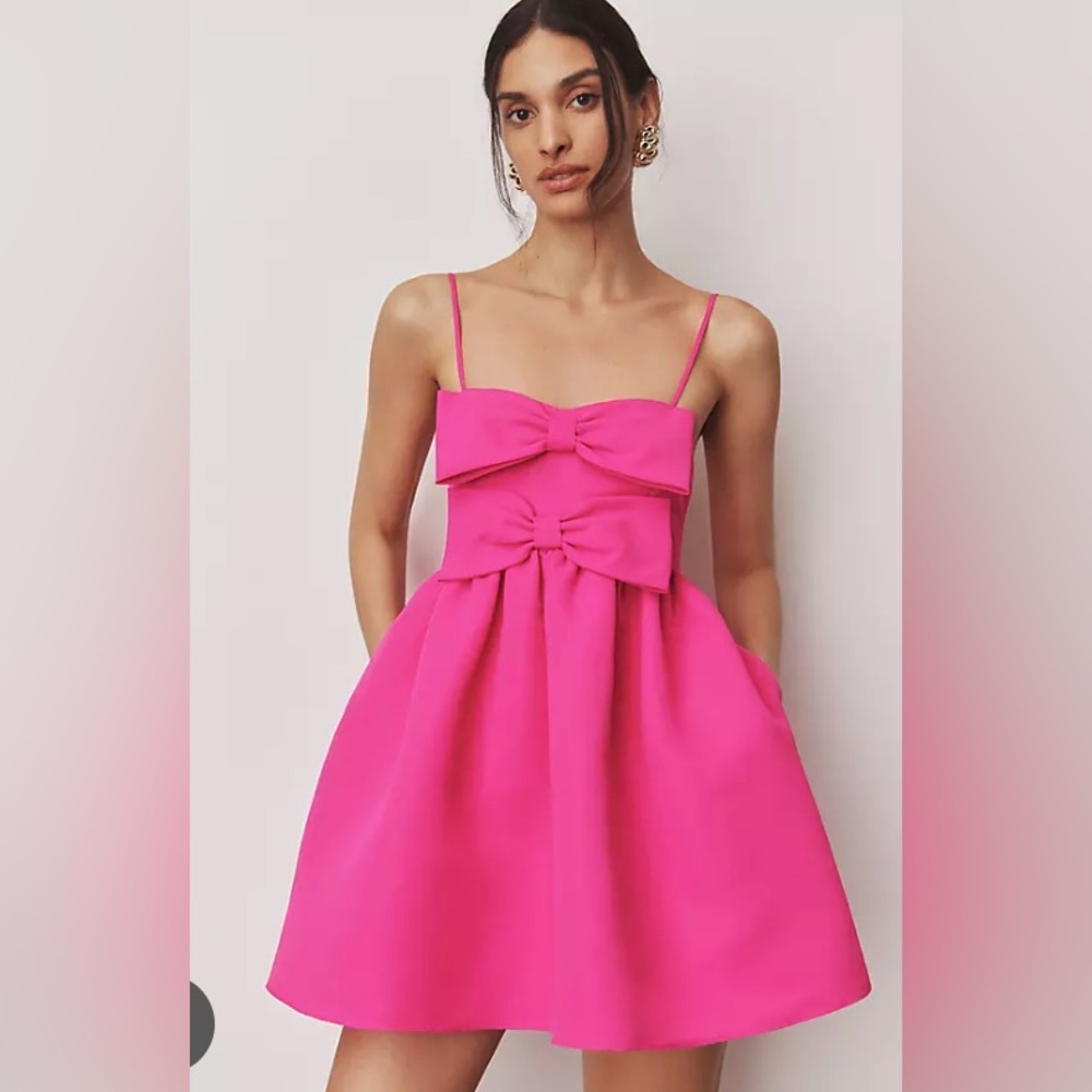 Elegant Pink Bow Dress